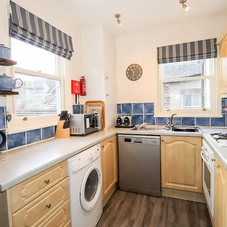 Walla Crag, Royal Oak House